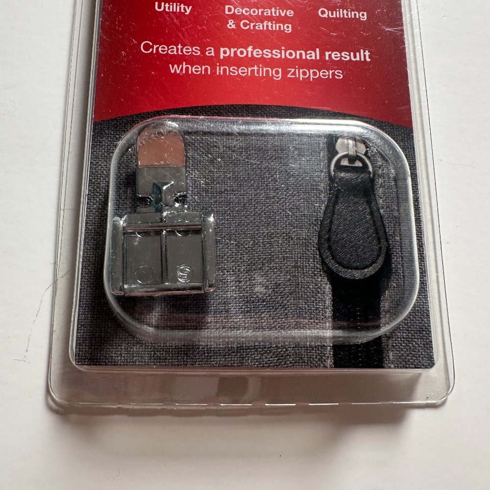 Singer Foot Zipper - Picture 2 of 3